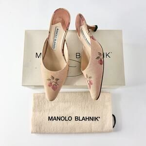 Vintage Manolo Blahnik Fruit Satin Pointed Toe Kitten Heel Mules Pumps 35